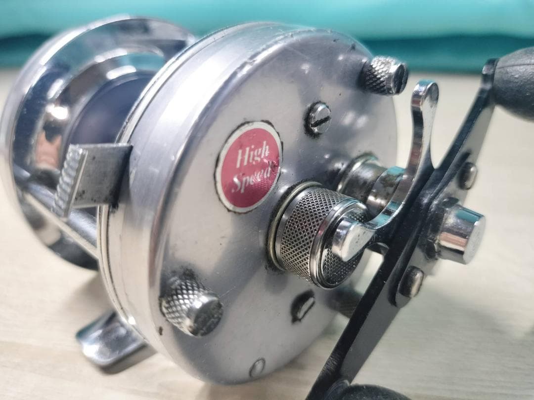 アブガルシア　アンバサダー5500c　ビンテージ　リール abu