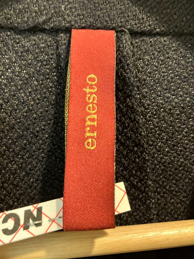 週末セール　ERNESTO ネイビージャケット　48