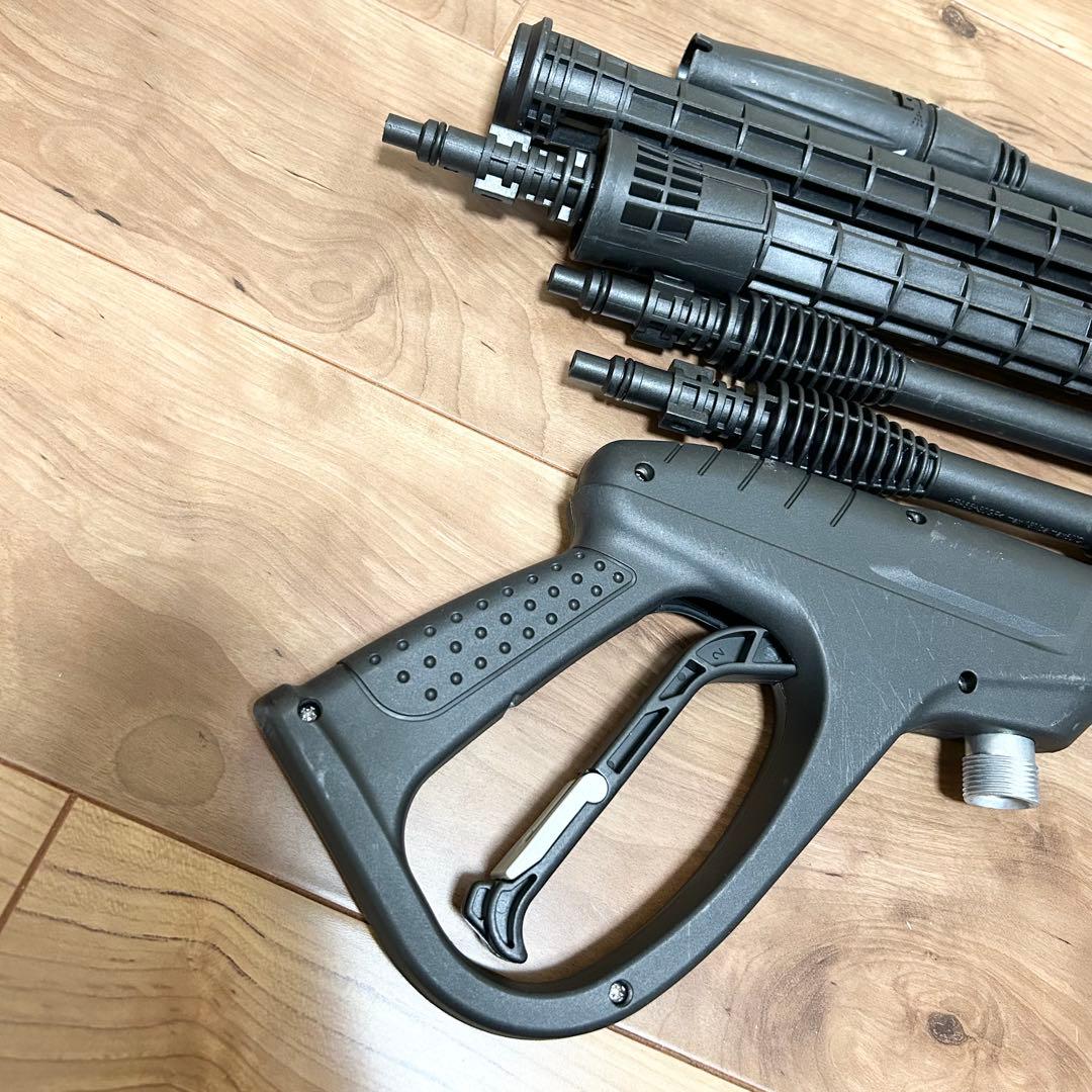 美品 アイリスオーヤマ タンク式高圧洗浄機 SBT-512N 箱付き
