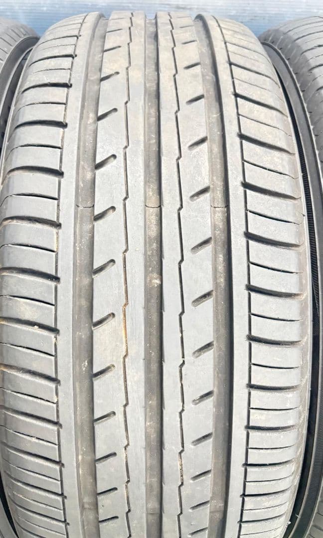 タイヤ・ホイール 215/50R17 95V YOKOHAMA BLUEHARTH-RV RV03