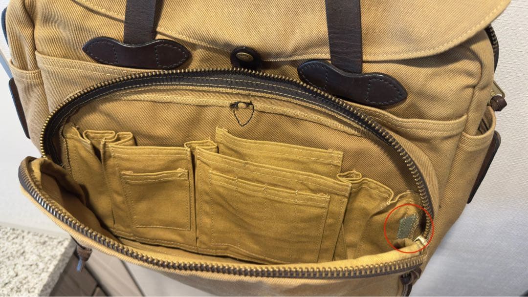 FILSON ショルダーバッグ ベージュ