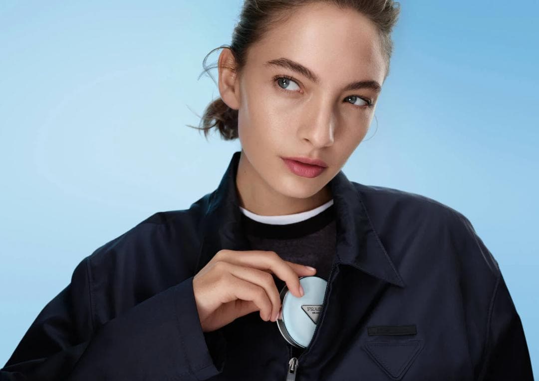 【新品・未開封】PRADA プラダ限定パッケージ クッションファンデーション