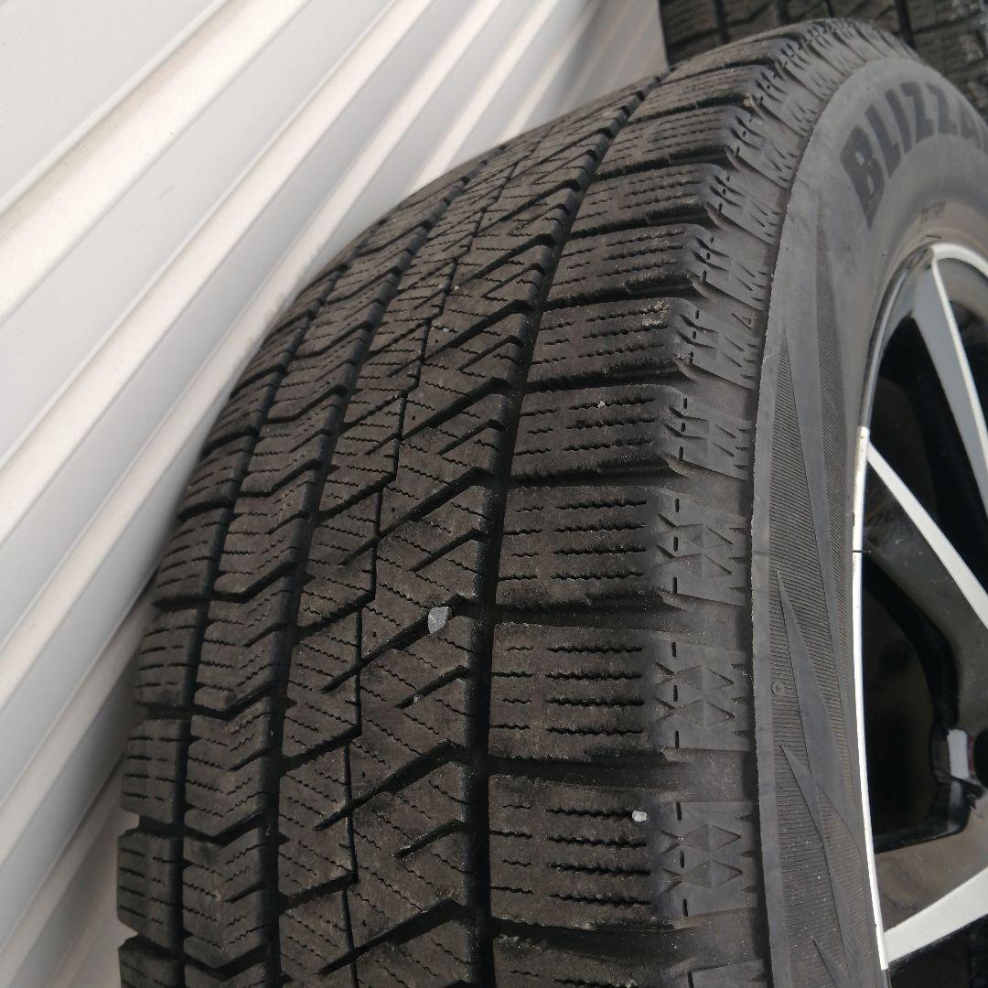 17インチ　スタッドレスタイヤホイール　4本セット　215/55R17