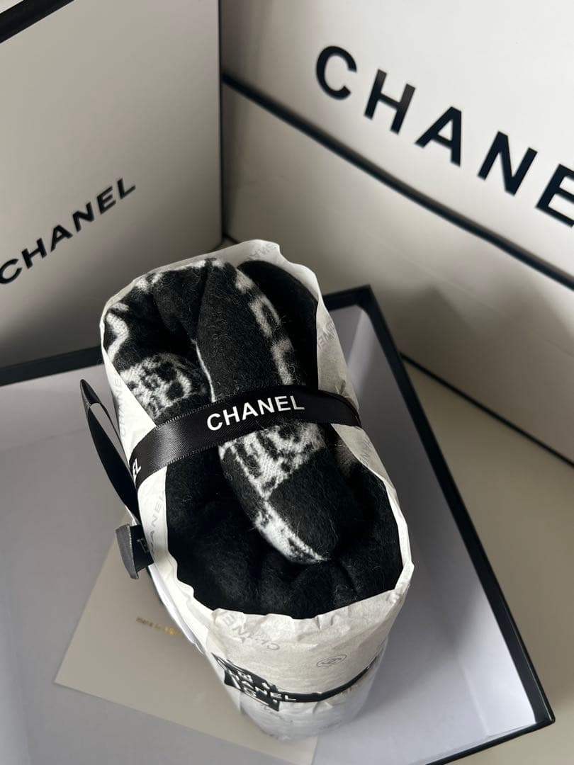 【CHANEL】シャネル　ココマーク ロゴ カシミヤ×シルク ストール　袋なし