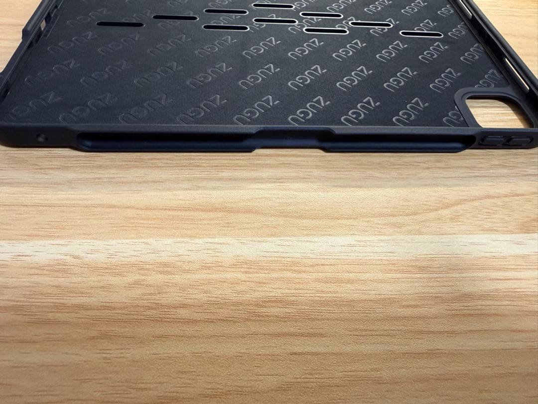 ZUGU iPad Pro　11インチ ケース M4 M5