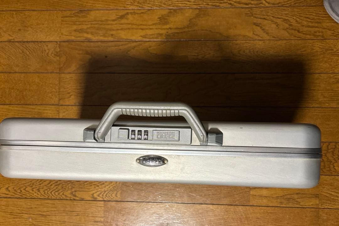 ZERO HALLIBURTON ゼロハリバートン　お値下げ