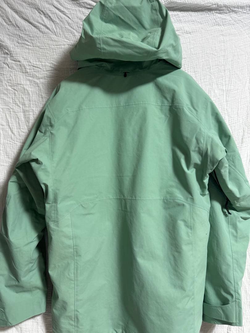最新モデル特価処分バートン [ak] CYCLIC GORE-TEX 2L JK