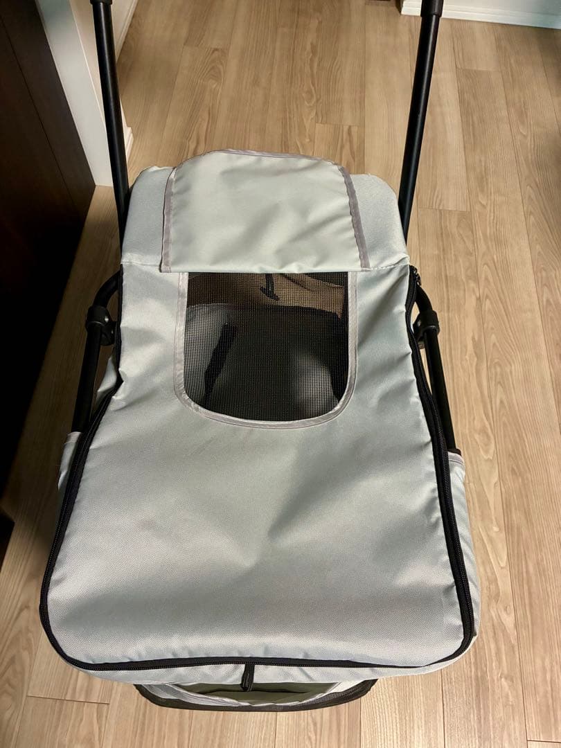 【新品未使用】ペットカート 中型犬 小型犬 バギー 折り畳み式　軽量