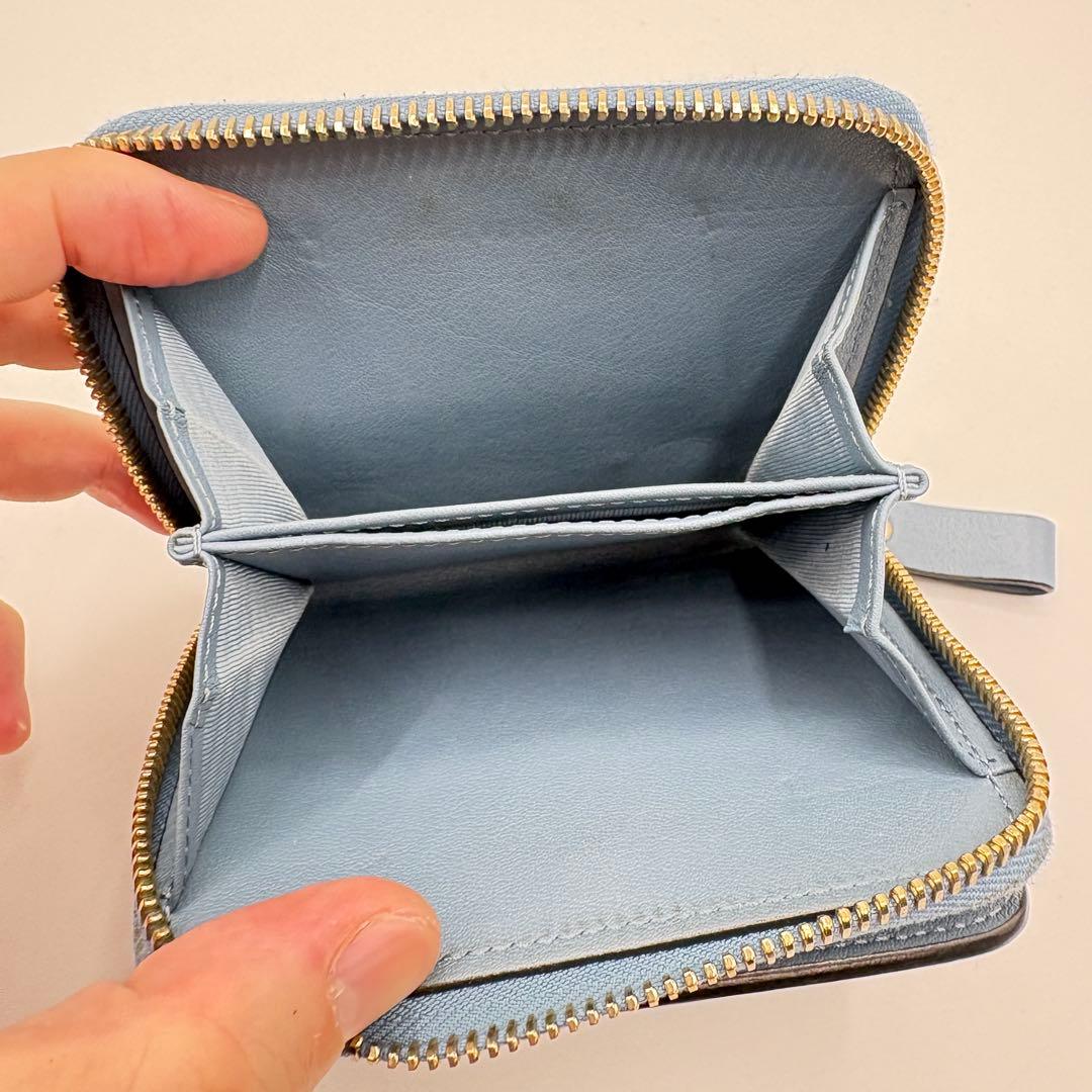 VALENTINO GARAVANI スタッズ レザー 二つ折り財布 ブルー