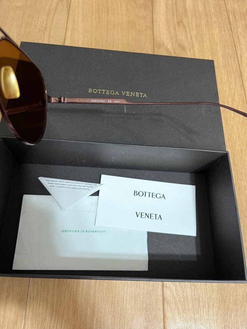 BOTTEGA VENETA サングラス　ブラウン