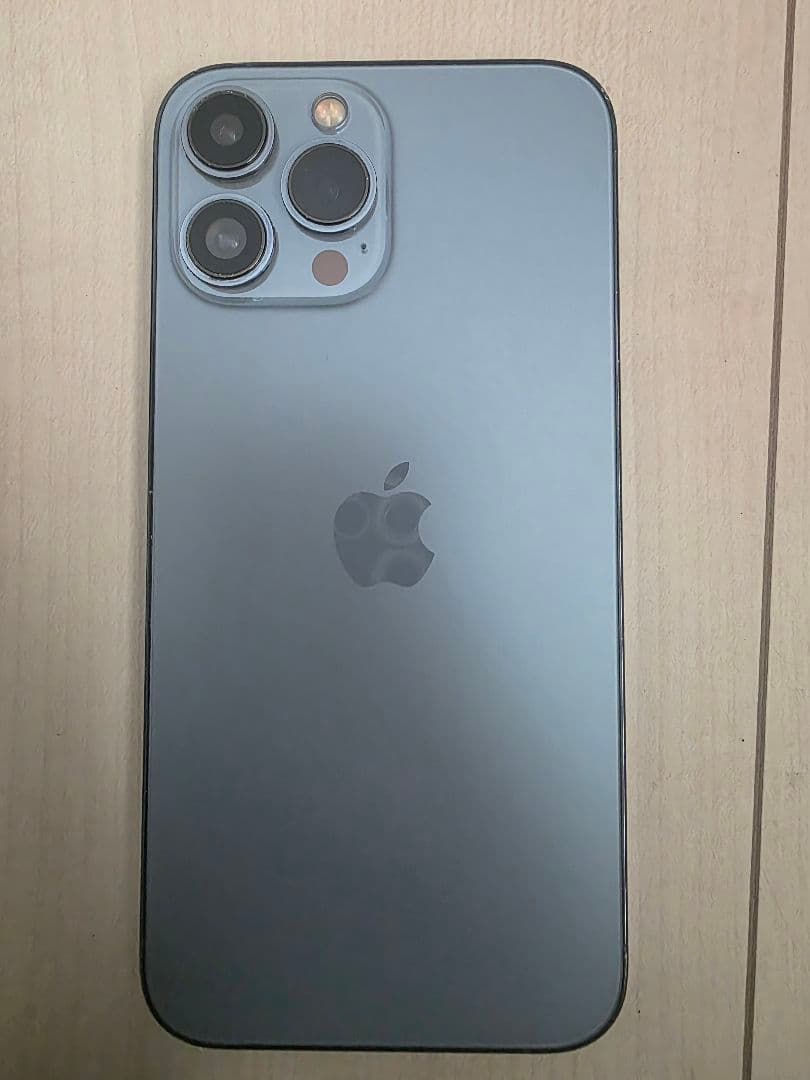 Apple iPhone 13 Pro Max画面美品バッテリー新品カメラ難あり