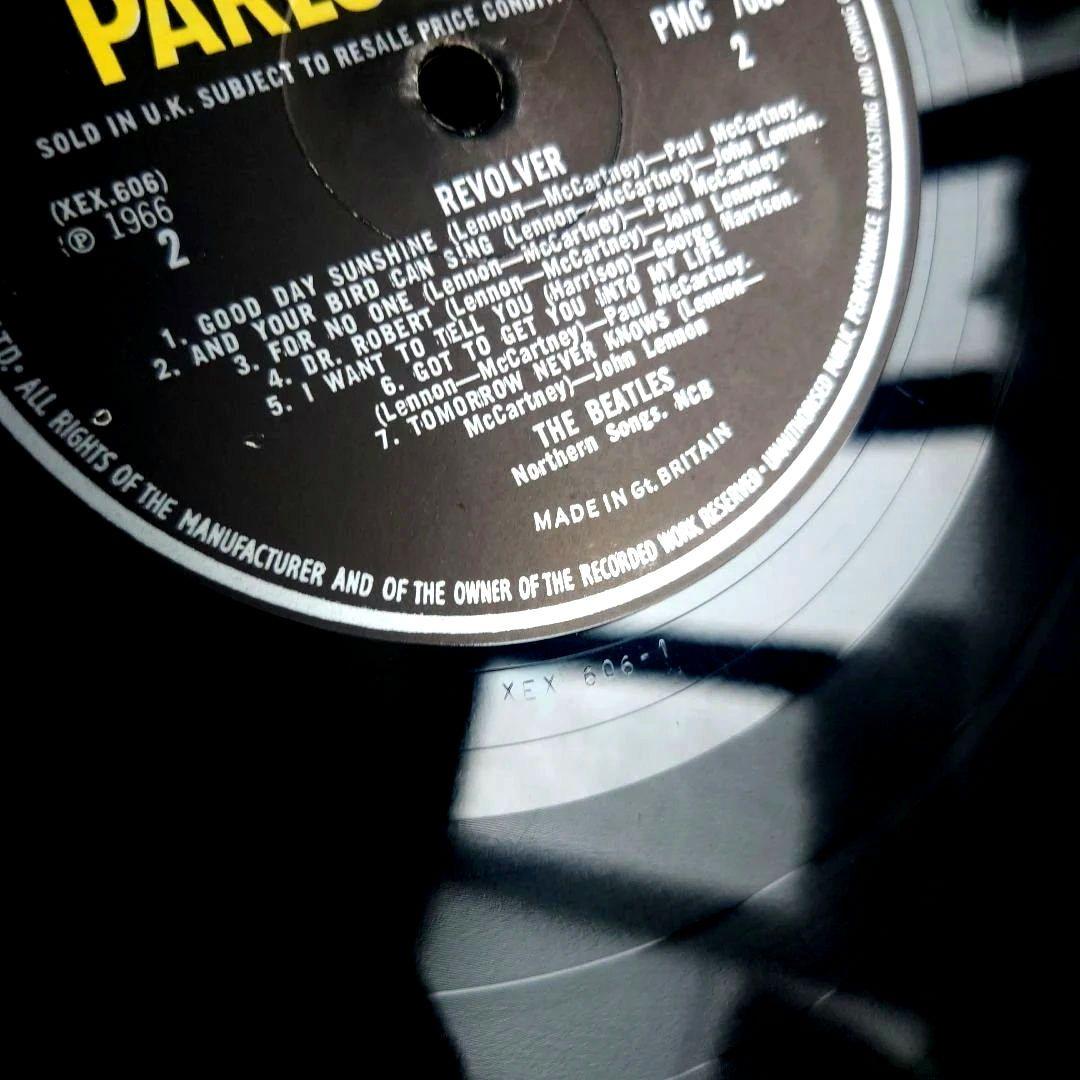 UK盤初回R/GThe Beatles REVOLVER