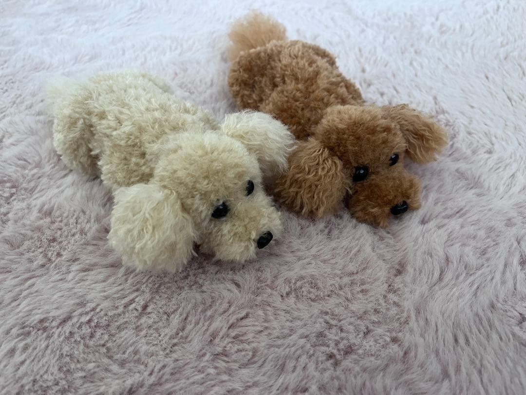 himagon トイプードル編みぐるみ（植毛）　犬 【伏せポーズ】