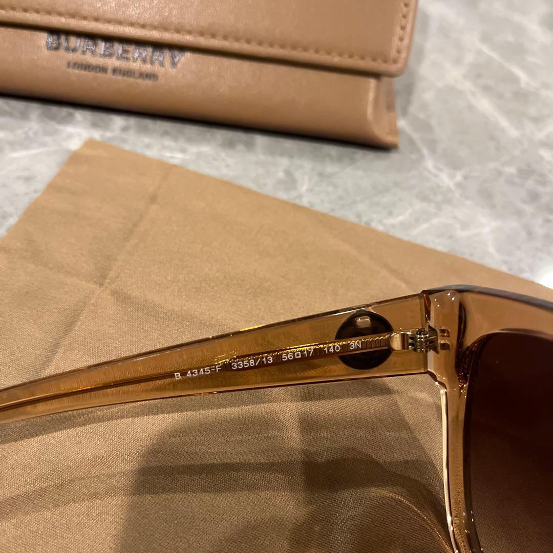 ☘MONOTONE☘BURBERRY サングラス BE4345F