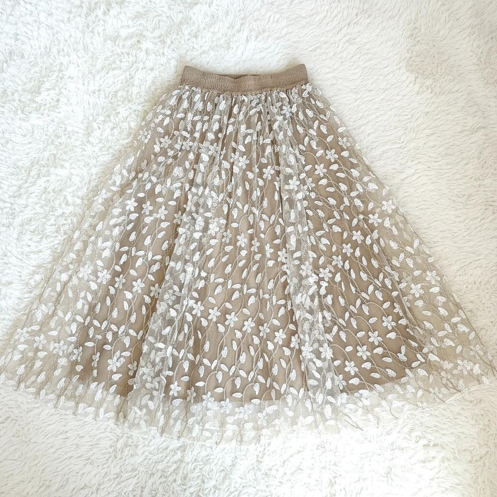 美品⭐️ダブルスタンダードクロージング Sov. リーフ刺繍チュールスカート36