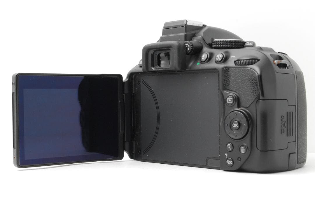 【箱・付属品付き】Nikon D5300　WiFiモデル　スマホ転送　自撮りOK