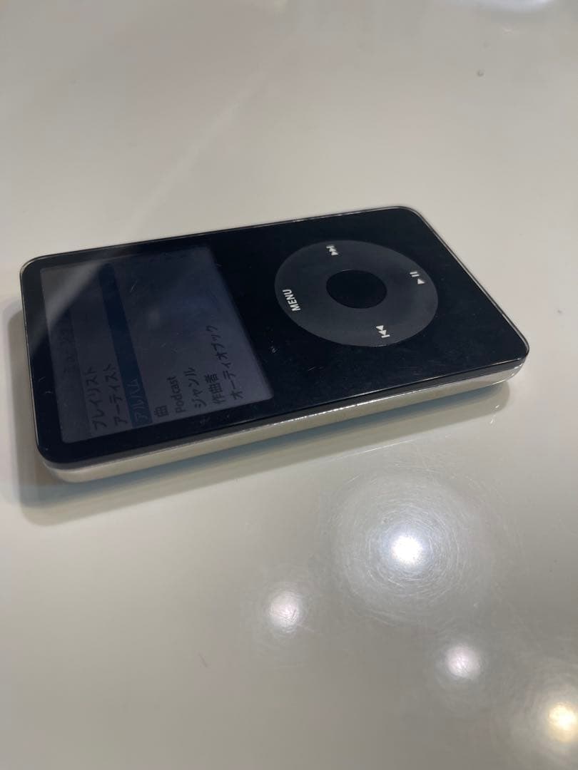 Apple　iPod 第五世代　MA146J