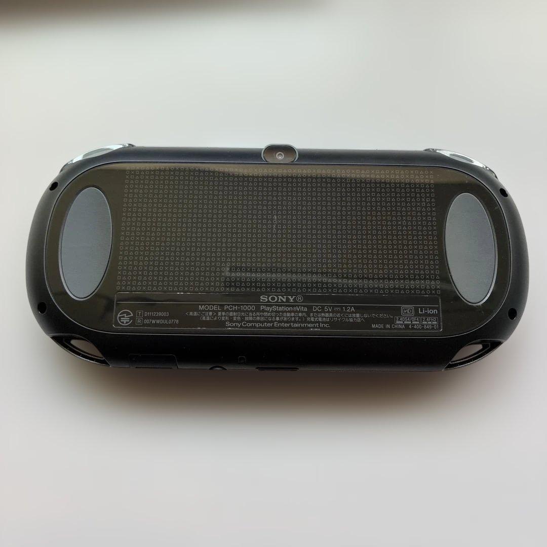 【美品】　PSVITA PCH-1000 クリスタル・ブラック 箱付き
