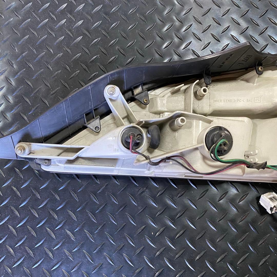 S15シルビア　純正テールランプ 左