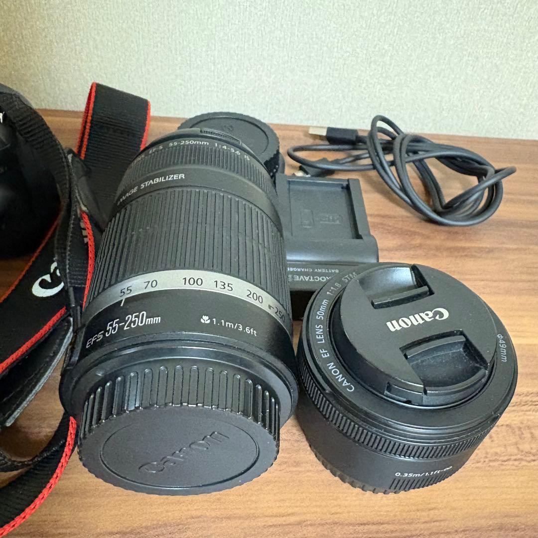 【最終値下】EOS KISS X7 ダブルズームキット　50mm単焦点レンズ付き