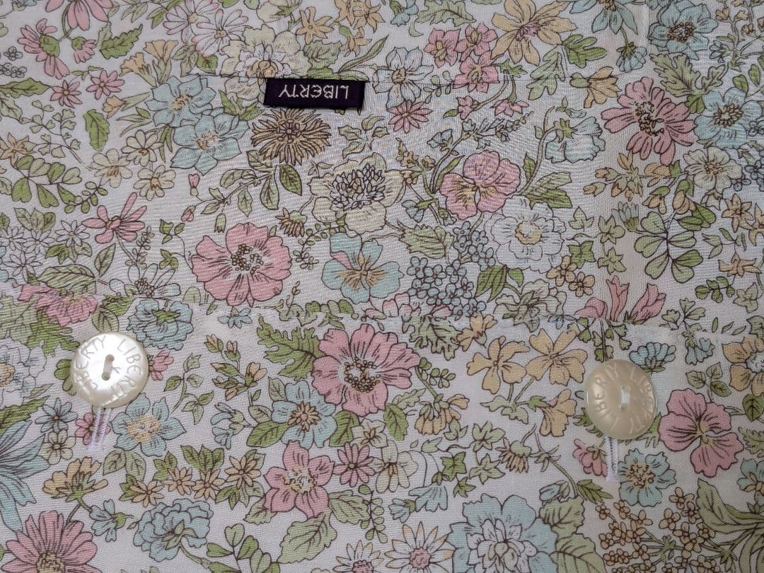 未使用タグ付き　LIBERTY　リバティ　パジャマ　Lサイズ　綿100%　日本製