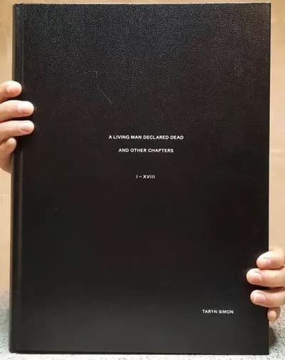 A Living Man Declared Dead TarynSimon作品集