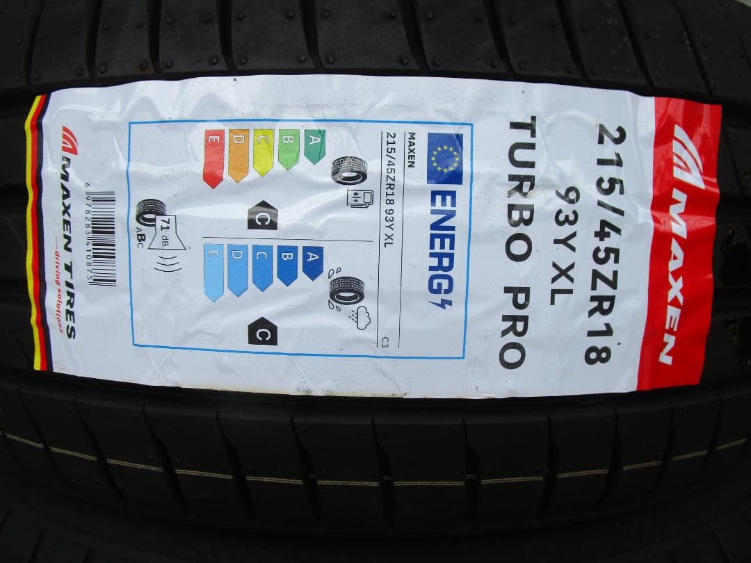 新品MAXEN TURBO PRO　215/45R18　4本セット