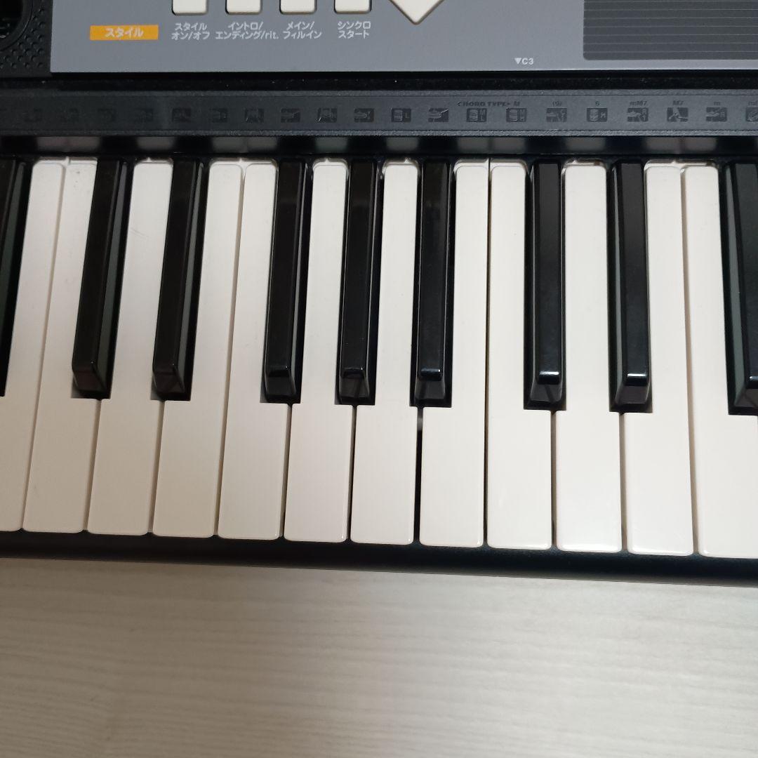 YAMAHA キーボード　PSR-E233