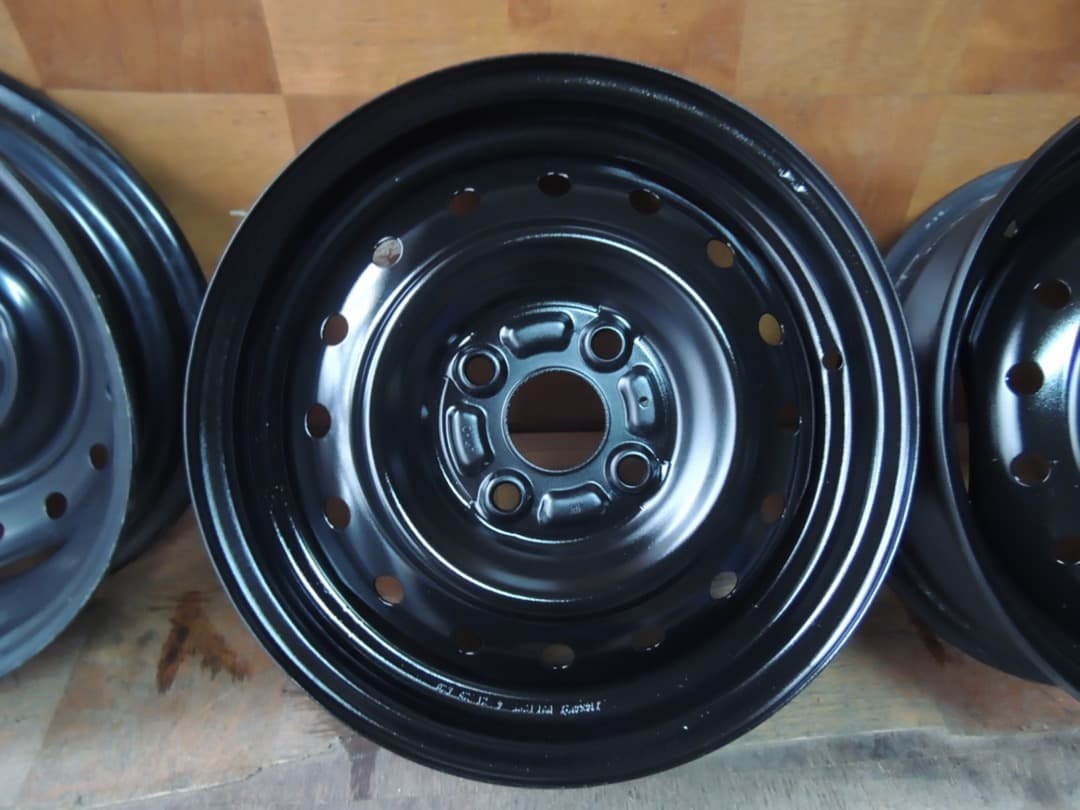 C115 14x4.5J 4穴 スチールホイール 14インチ 4本 スペーシア