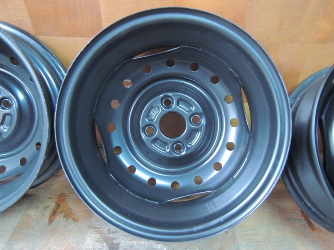 C115 14x4.5J 4穴 スチールホイール 14インチ 4本 スペーシア