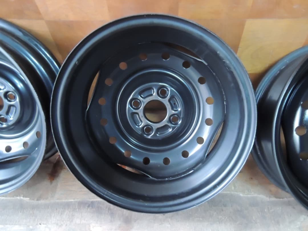 C115 14x4.5J 4穴 スチールホイール 14インチ 4本 スペーシア