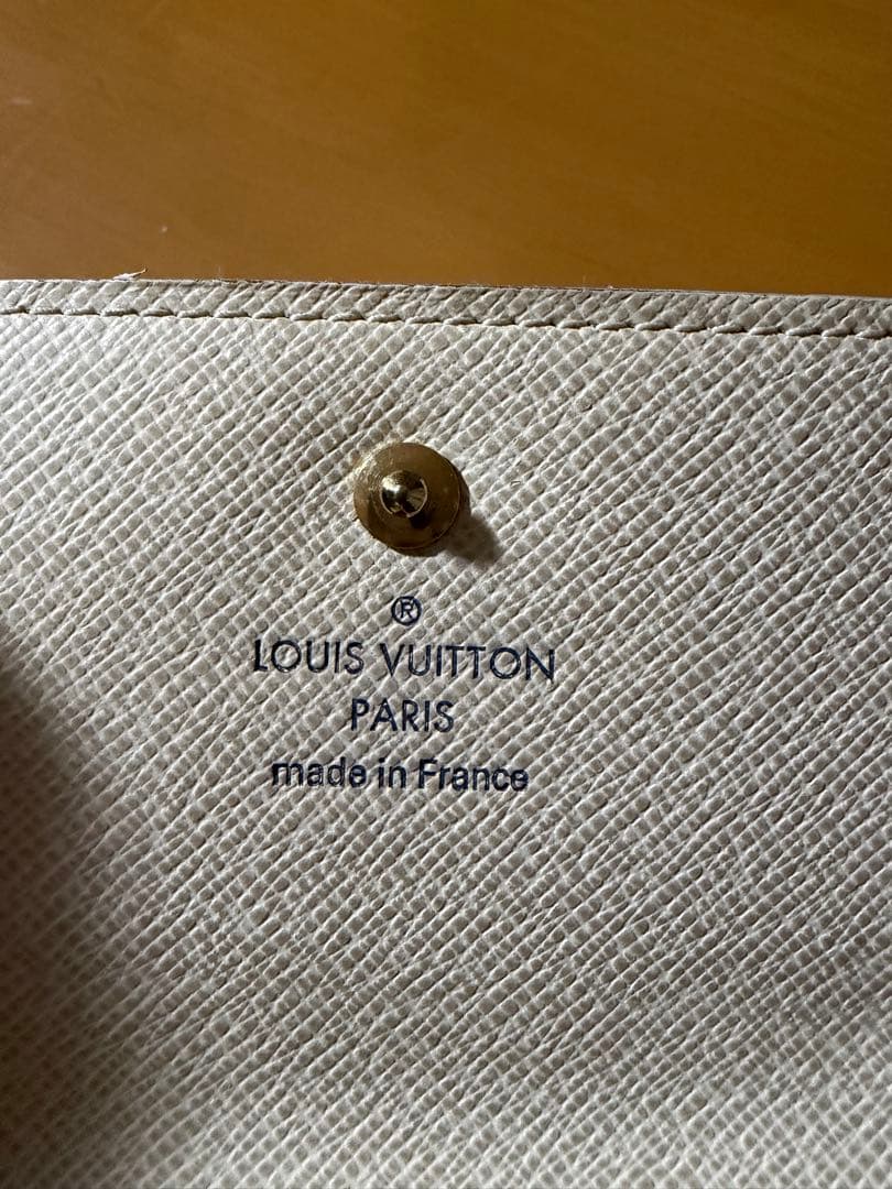 ルイヴィトン LOUIS VUITTON ダミエ　白 ホワイト　折り財布
