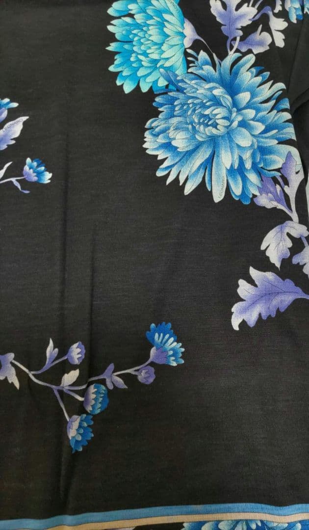 LEONARD FASHIONレオナール 花柄ストール　ショール