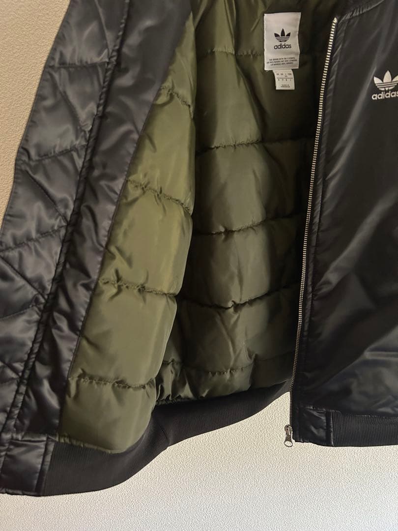 adidas アディダス ブルゾン フライトジャケット y2k 中綿 ブラック