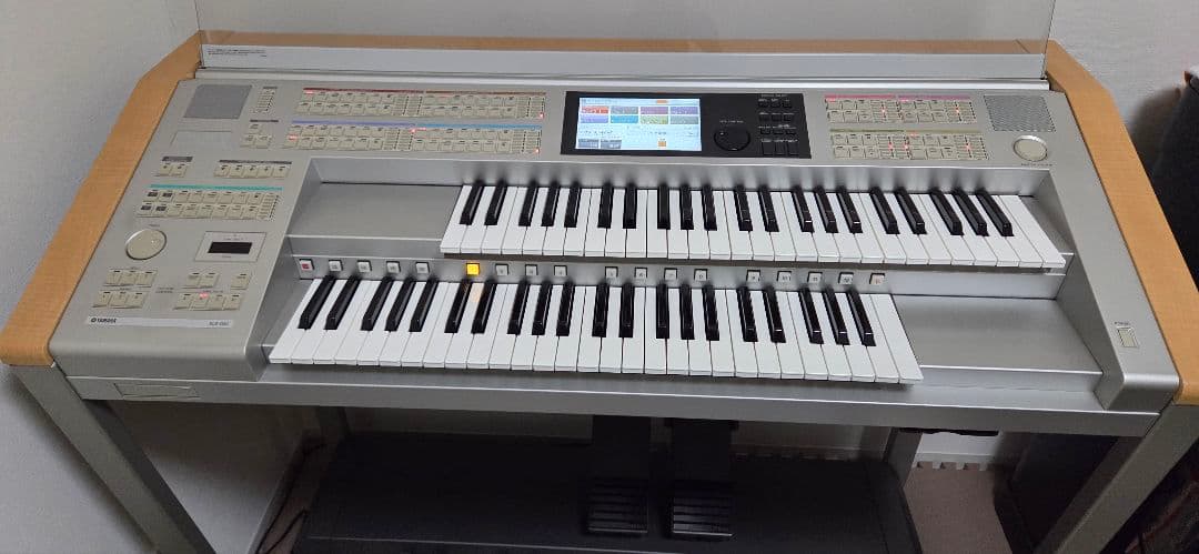 ヤマハエレクトーン　ELS-02C（バイタライズ） 中古　擦れ小