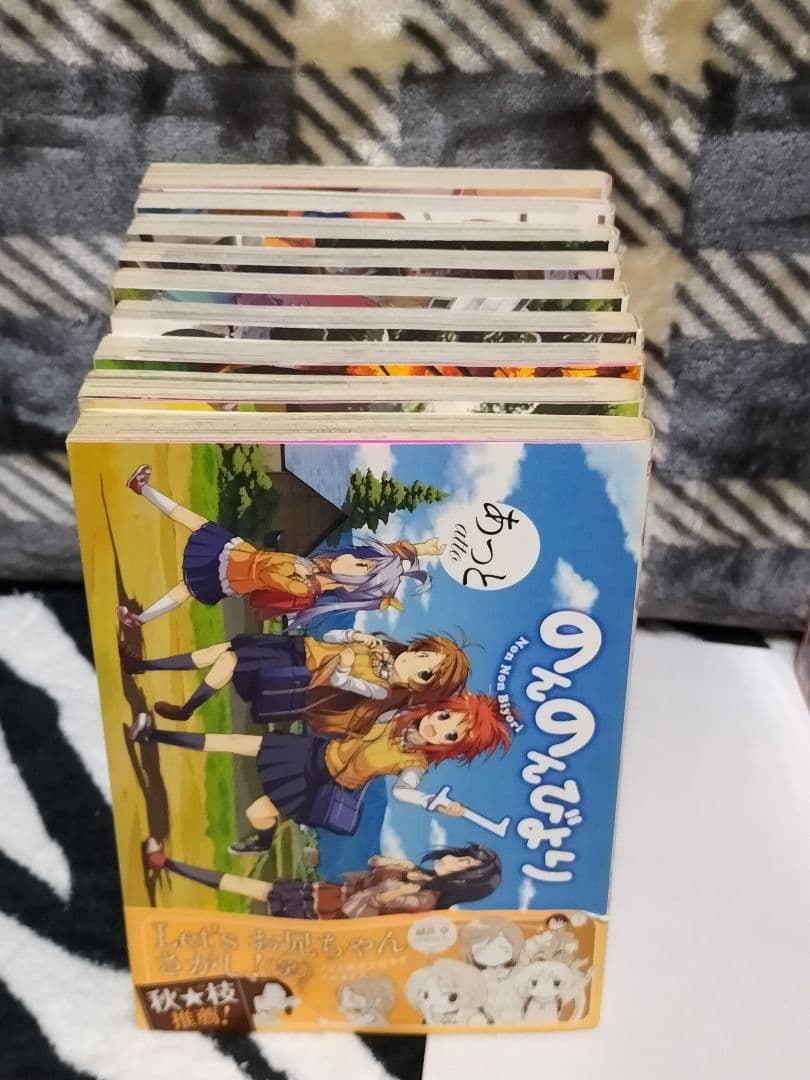 漫画まとめ売り計74冊　一部日焼けあり