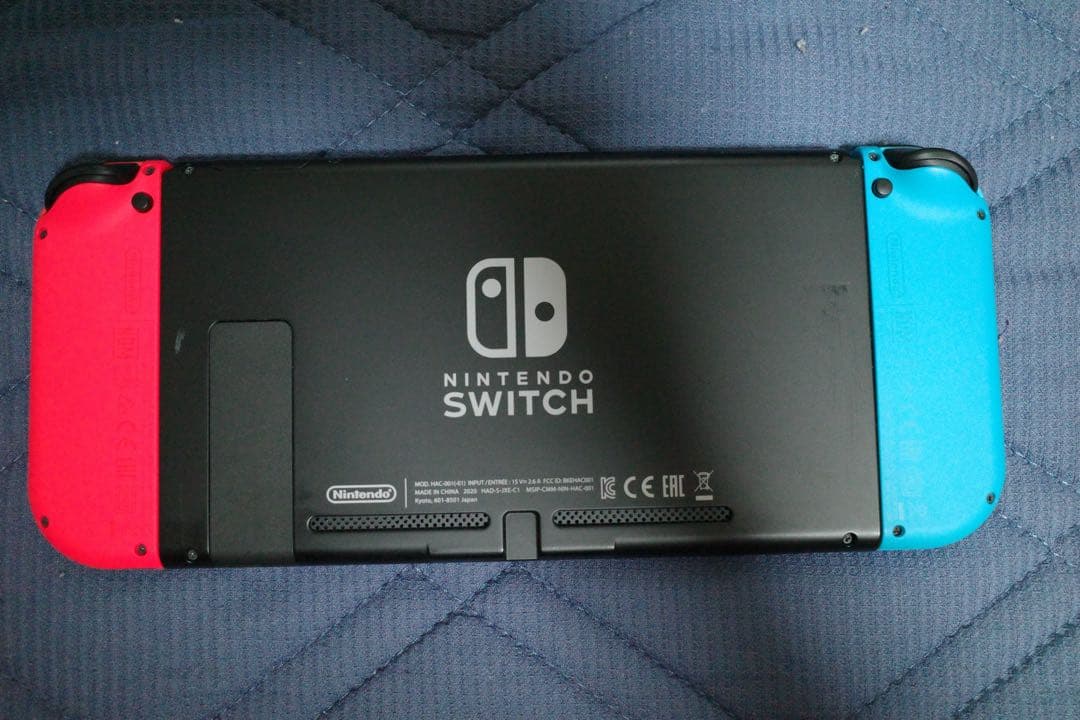 【美品・初期化済】Nintendo Switch 本体＋付属品