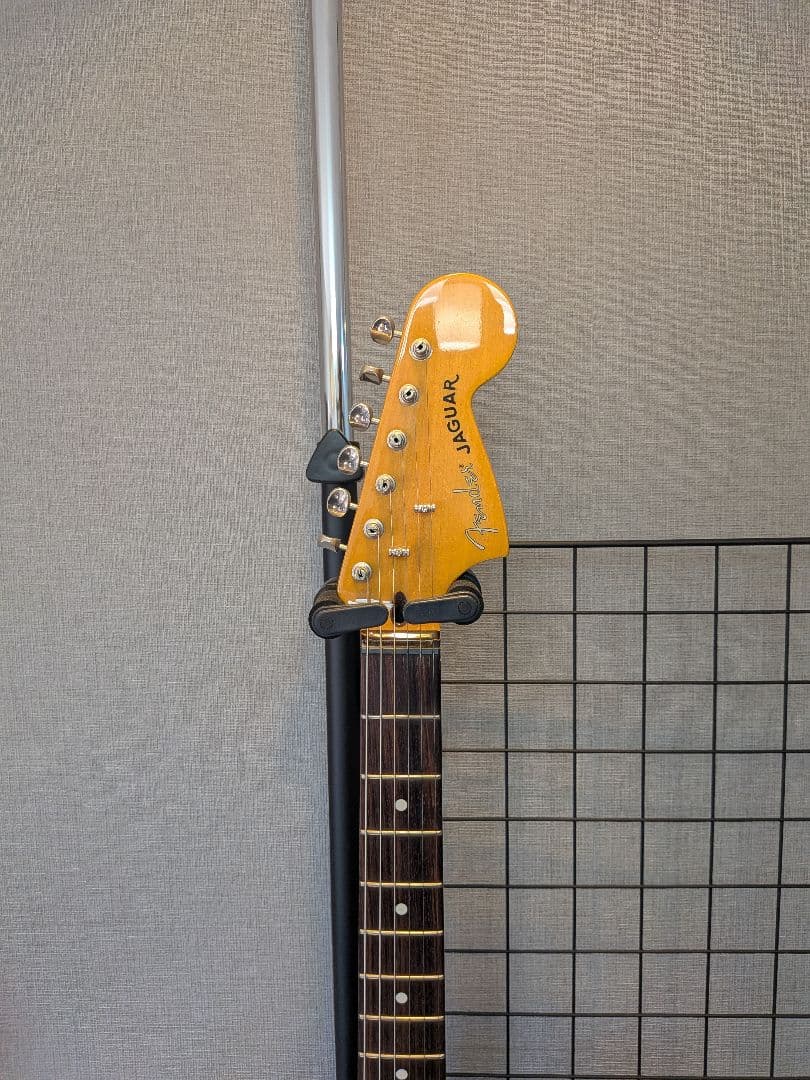 ギター Fender Modern Player Jaguar P-90