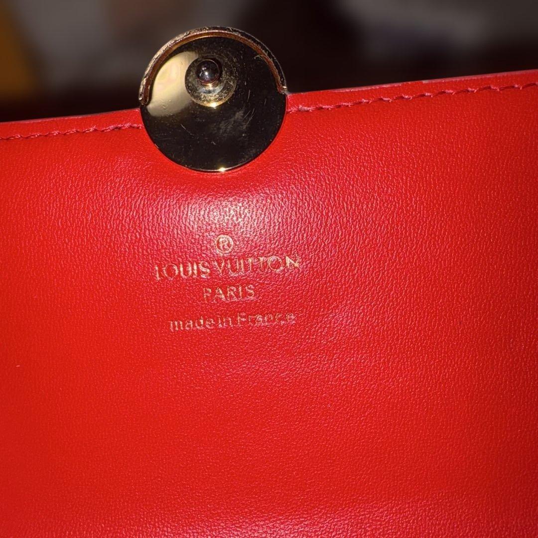 LOUIS VUITTON フロールコンパクト　レッド　フラワー　折り財布