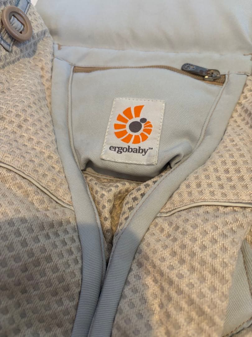 期間限定！ergobaby 抱っこ紐 ベージュ メッシュ