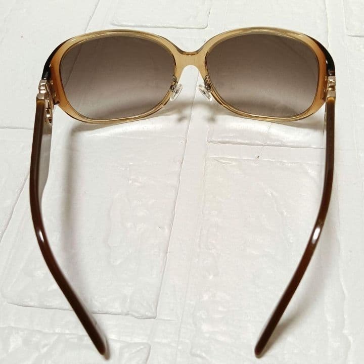 2140 Salvatore Ferragamo サングラス SF609 SA