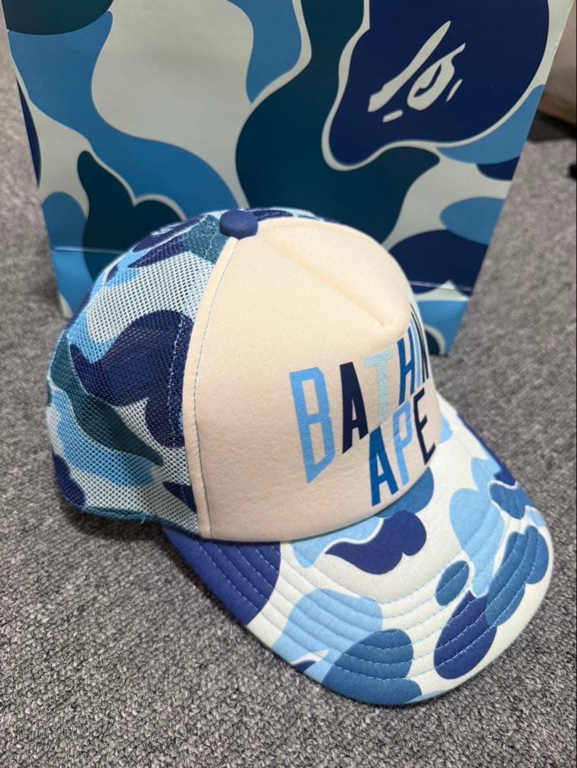 Ape 帽子 camo