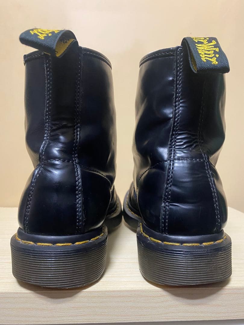 Dr. Martens 8ホール　黒 レースアップ ハイトップブーツ