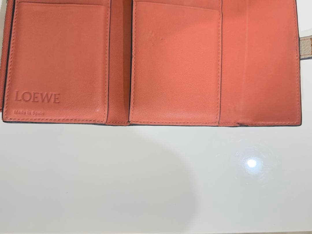 ロエベ　LOEWE スモールウォレット