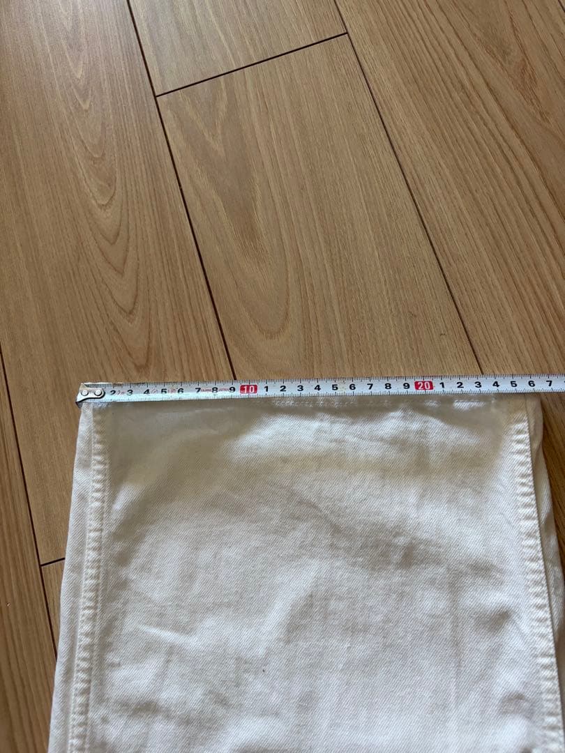 美品‼️ザシンゾーン　ワイドストレートデニム　【ホワイト】サイズ32