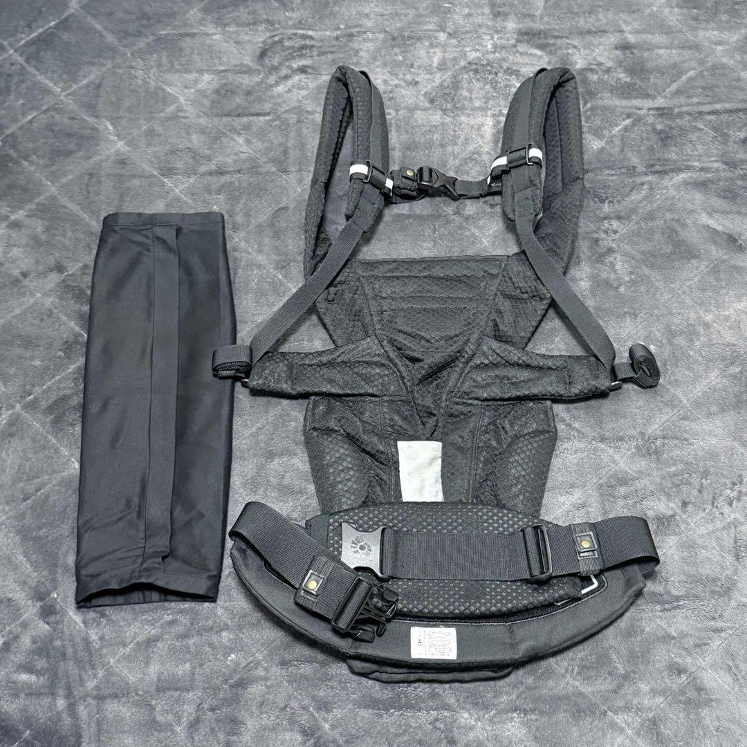 極美品 ergobaby エルゴベビー オムニブリーズ 抱っこ紐 収納袋付き