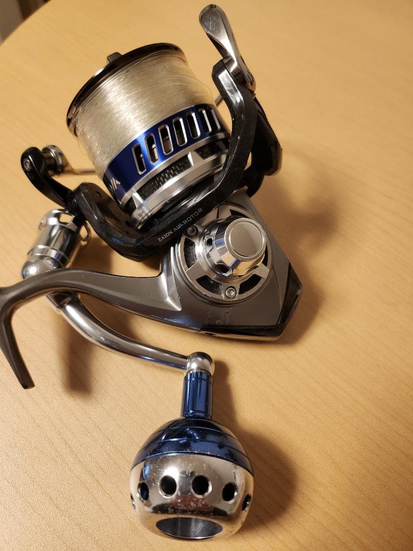 SALTIGA 4500H スピニングリール