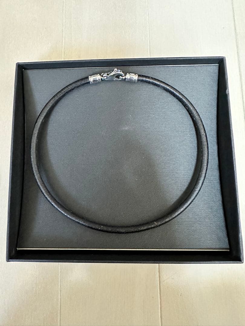 BVLGARI ブラックレザーチョーカーネックレス