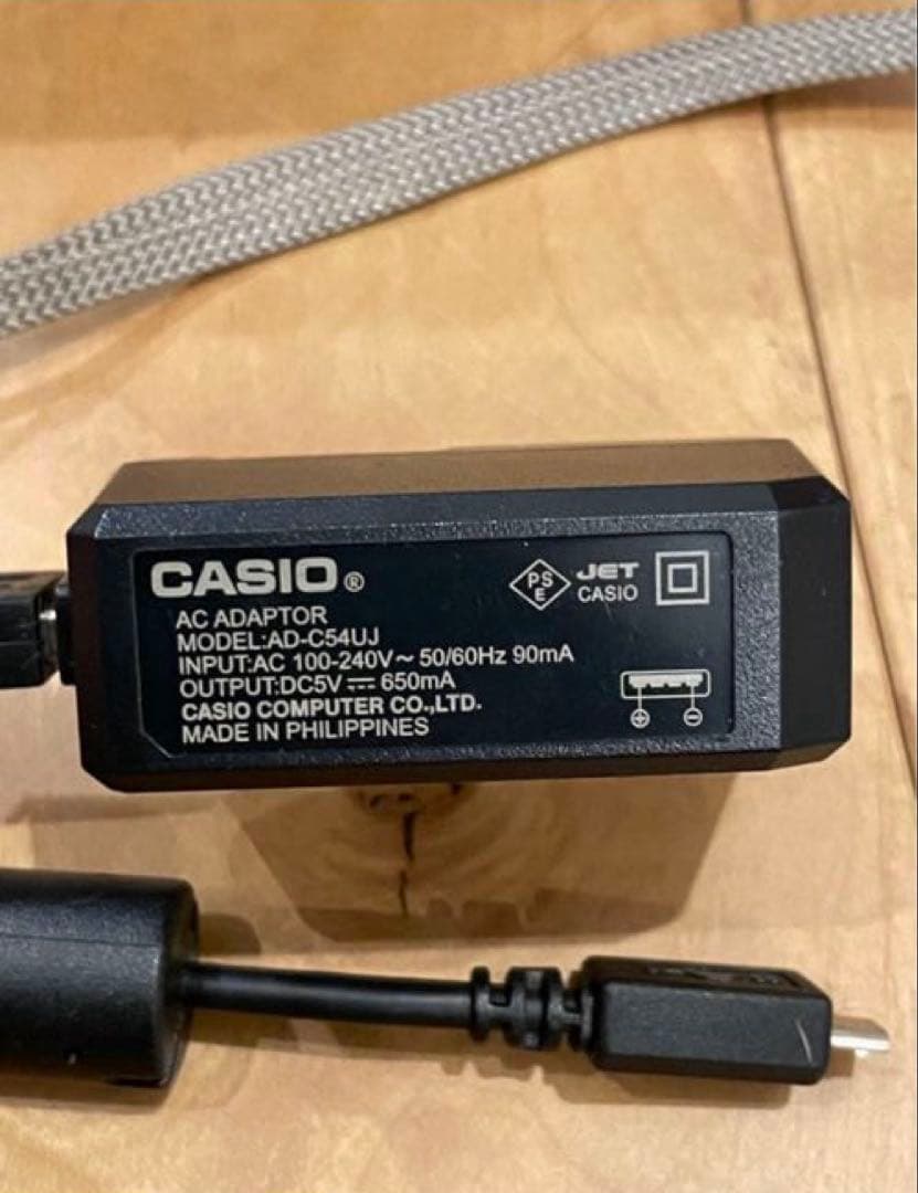 ✨美品✨CASIO EXILIM EX-ZR60 コンパクトデジタルカメラ