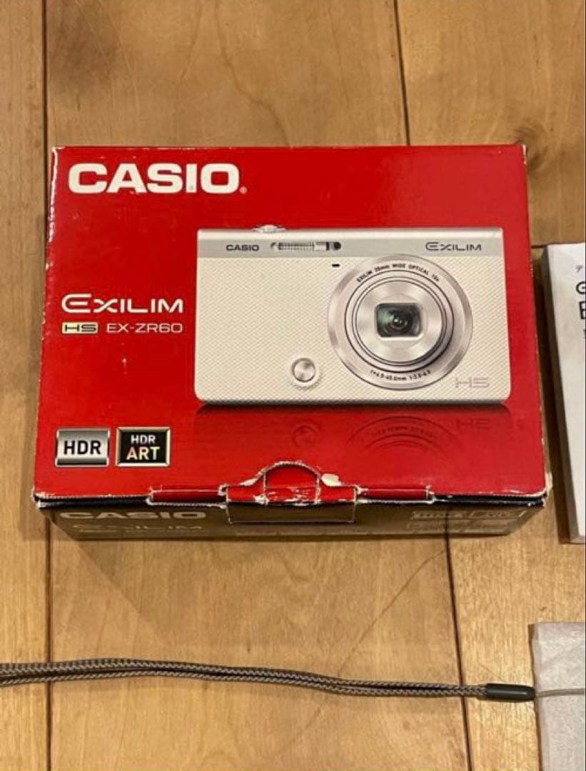 ✨美品✨CASIO EXILIM EX-ZR60 コンパクトデジタルカメラ